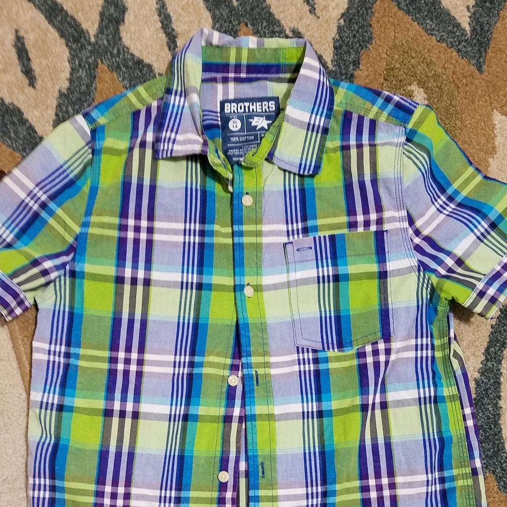 Boys Short sleeve button down shirt